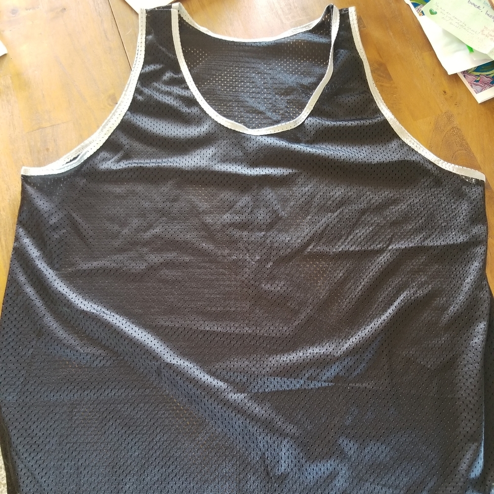 Men's American Apparel set of 2 mesh jerseys L